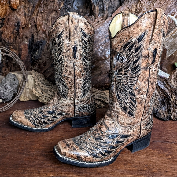 NWOB Corral 'Laura' butterfly cowboy boots - Picture 8 of 8